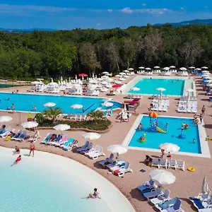 3* Üdülőpark Hu Village