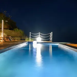 https://villa-magliolo.sicilyhotelsitaly.net
